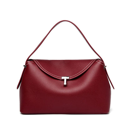 La Divine - T Handbag