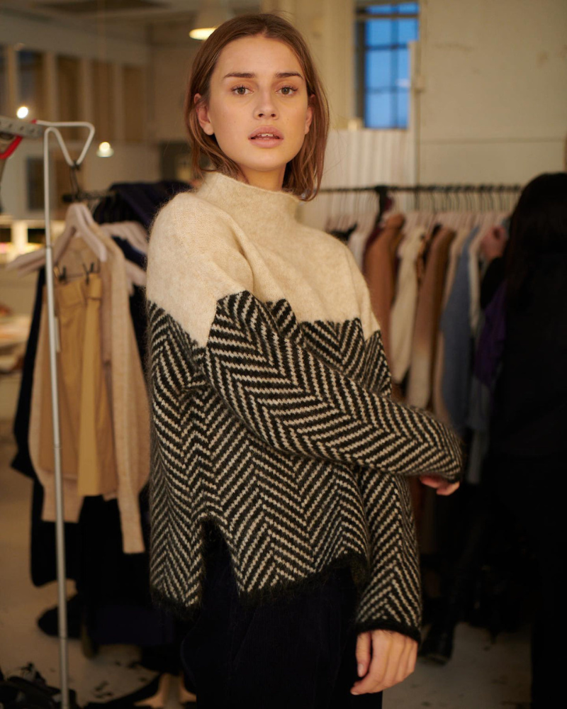 Norah - Cotton Roll Neck Jumper