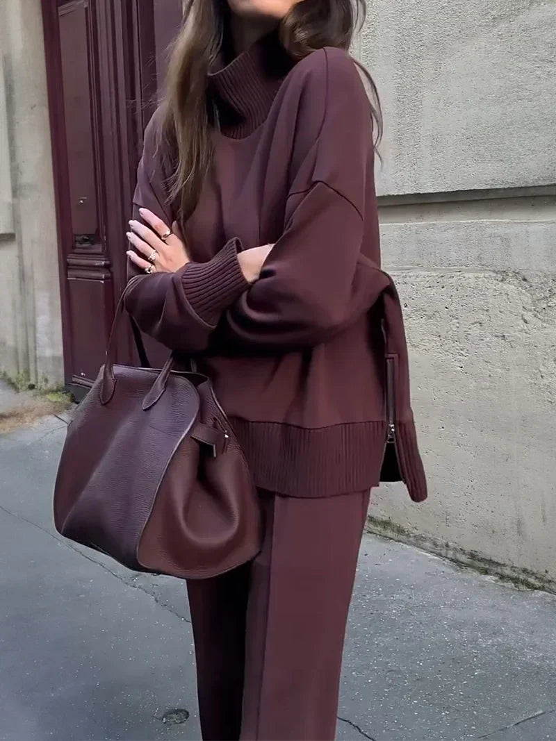 Serena | Coordinated Set in Wide Sweatshirt