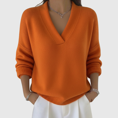 Faye - Loose Jumper with V-Neck