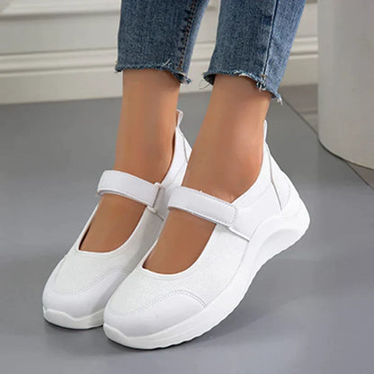 Lot Comfy Platform Sneakers