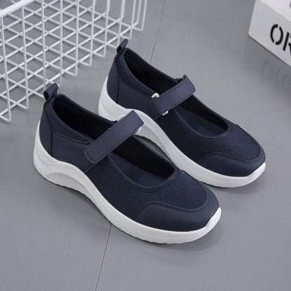 Lot Comfy Platform Sneakers