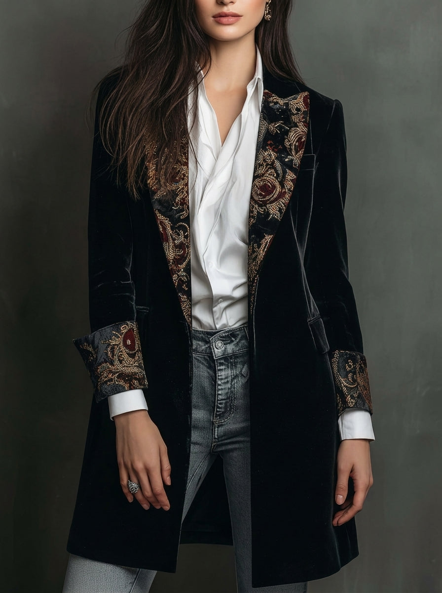 Hazel - Fitted Blazer with Baroque Print