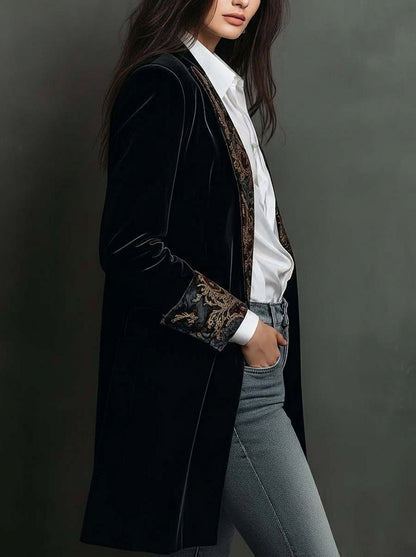 Hazel - Fitted Blazer with Baroque Print