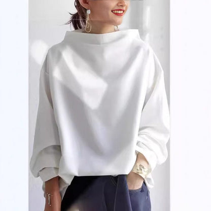 Lisa - Top with High Collar