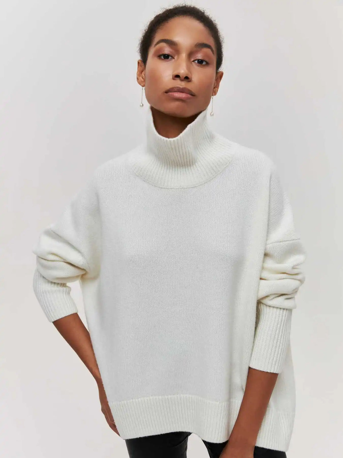 ALYSSA™ - ELEGANT TURTLENECK SWEATER