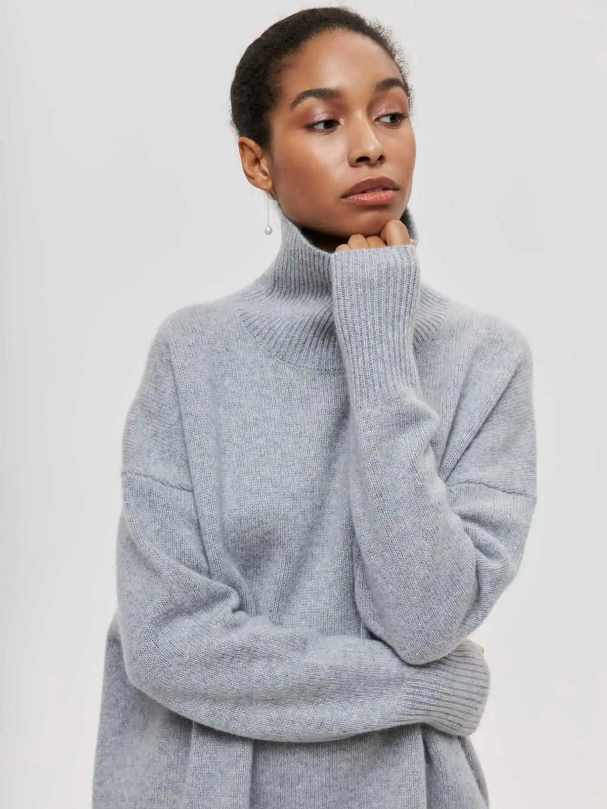 ALYSSA™ - ELEGANT TURTLENECK SWEATER