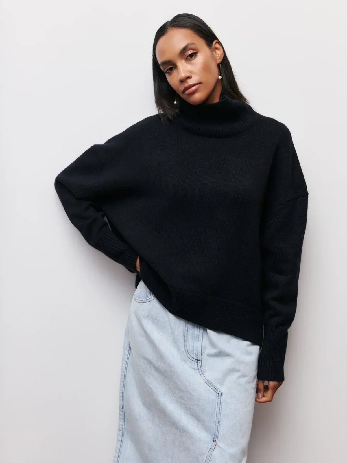 ALYSSA™ - ELEGANT TURTLENECK SWEATER