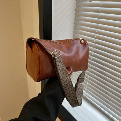 Florence - Modern Everyday Crossbody