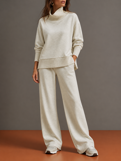 Serena | Coordinated Set in Wide Sweatshirt